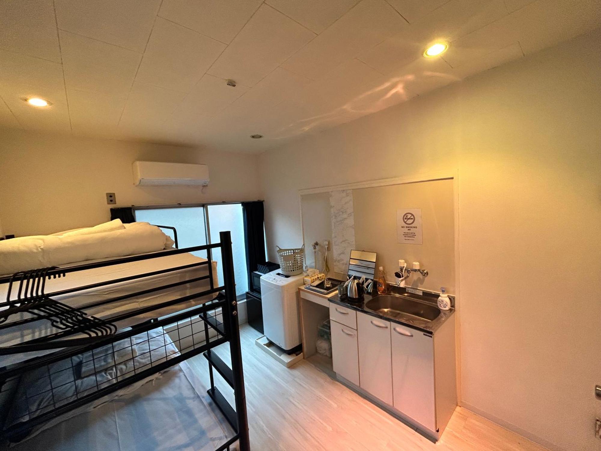 Meguro Apartment Tokyo Exterior photo